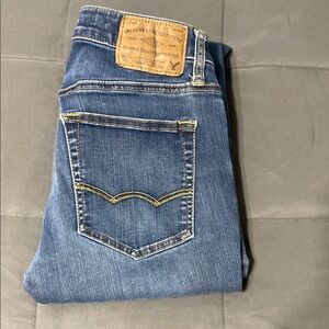 American Eagle 🦅 Slim straight jeans. Size 26x28